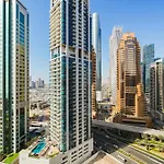 Walk To Jbr - Free Baby Gear - Marina View 2Br With Terrace